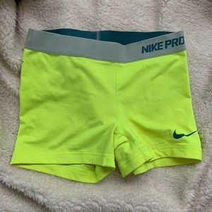 GUC Nike Pro Neon Spandex Shorts sz Small